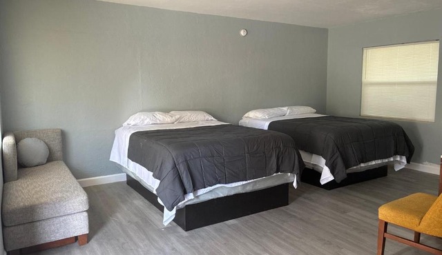 Ranch motel