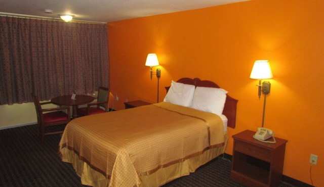 Red Carpet Inn