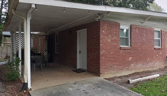 Renew Apartment Duplex, families couples or singles for vacation or work