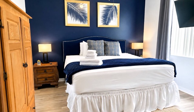 Resort Villa, Pools Fun and relaxation/w Kingbed.