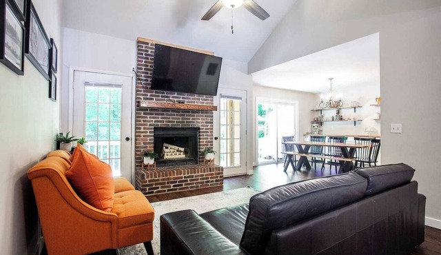 Retreat at Rose Hill, close to Clemson University!