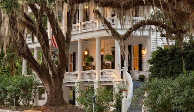Rhett House Inn