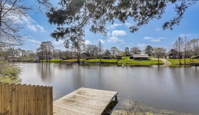 Riverfront Ventress Home w/ Patio & Shared Pier