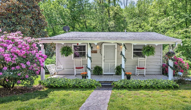 Riverside Cottage on Mills River - Patti's Camp Prattville