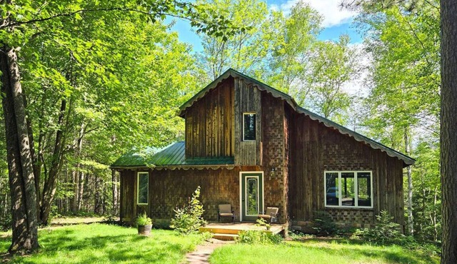 Riverview Ridge - Half mile from Trails w/Trailer Parking