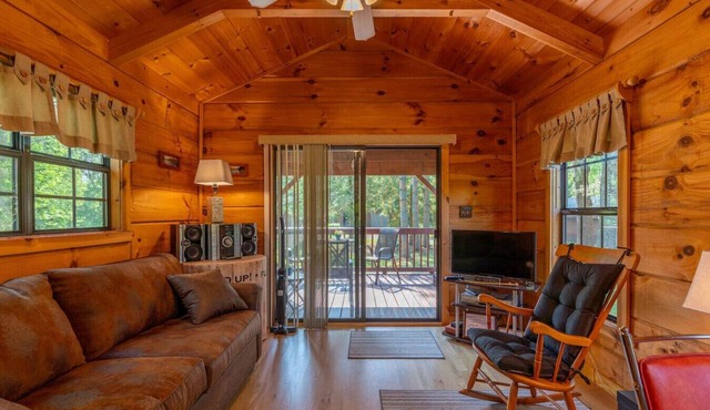 Riverwoods Cabin, Chippewa River