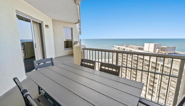 Royale Palms #1906 - Carlos & Terry's - Oceanview