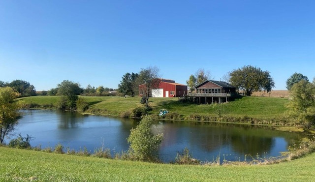 Rustic and Secluded 1 Bedroom Cabin Retreat. Located on Private Stocked Pond.