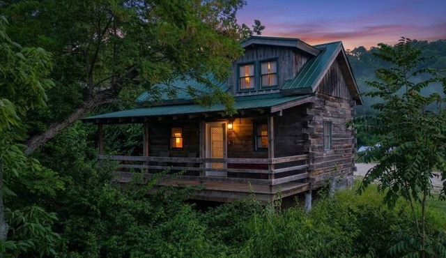 Rustic River Cabin 3