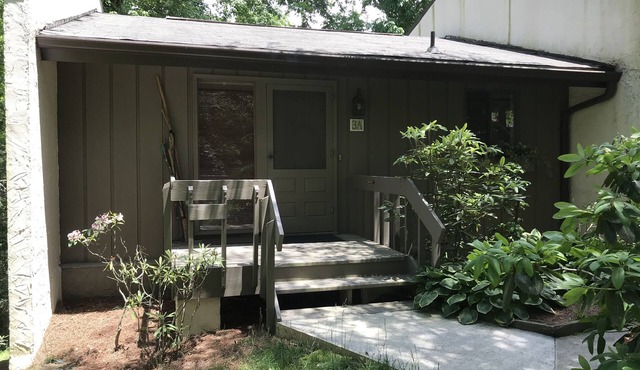 Sapphire Valley Resort- Fairfield Lake view
