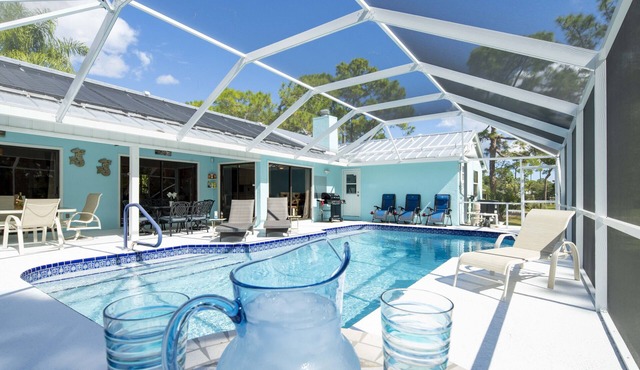 Secluded Luxury Oasis w/Heated Saltwater Pool - Private & Quiet