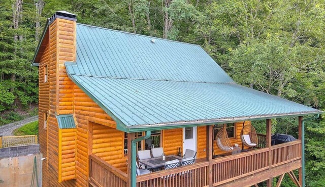 Sensational Mountain View Log Cabin Dog Friendly!