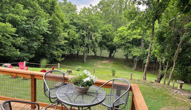 Shenandoah Riverfront Retreat! Fun for the whole family!