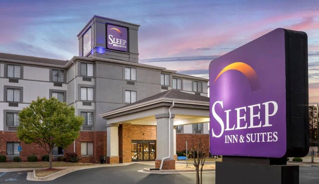 Sleep Inn & Suites Auburn Campus Area I-85
