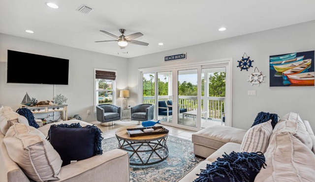So Close to All the Amenities! Free Rounds of Golf! Dog Friendly-Ping Pong Table-2 Pools-Beach Club!