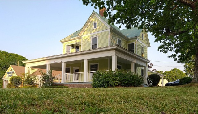 Southern Comfort 8 Bedroom, 4 1/2 bthr