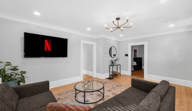 Spacious 3BR Near ATL Airport|Flight Crew Friendly