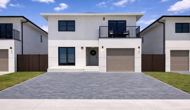 Spacious 5-bedroom house near the Florida Keys
