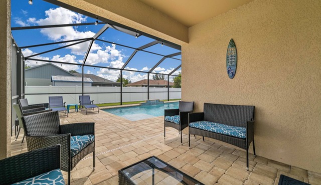 Spacious Comfy Haven w/Heated Pool & Game Room