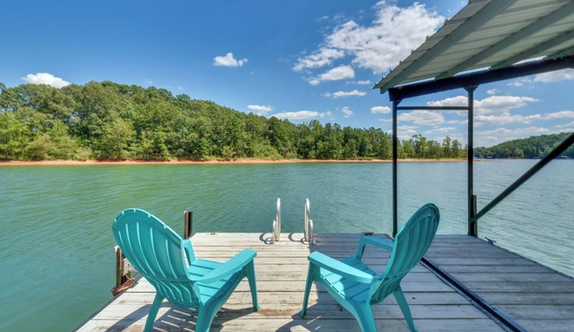 Spacious Lake Hartwell Home w/Private Boat Dock!