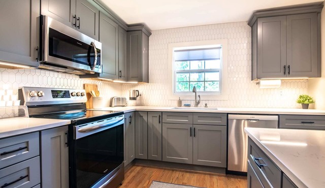 Spacious Retreat | 7 Bedroom, 3 Bath, Ping Pong