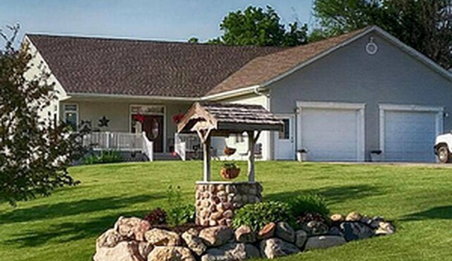 Spacious Waterfront Vacation Rental on Lake Sakatah in Rice County, Minnesota