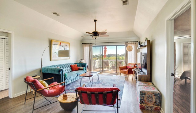 St Helena Island Retreat w/ Deck: Walk to Beach