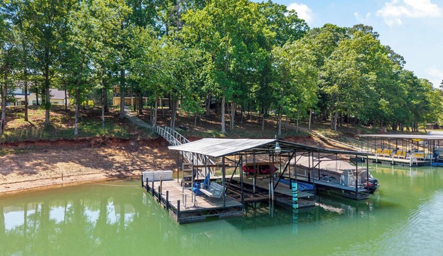 Stunning Lake House w/Hot Tub & Dock