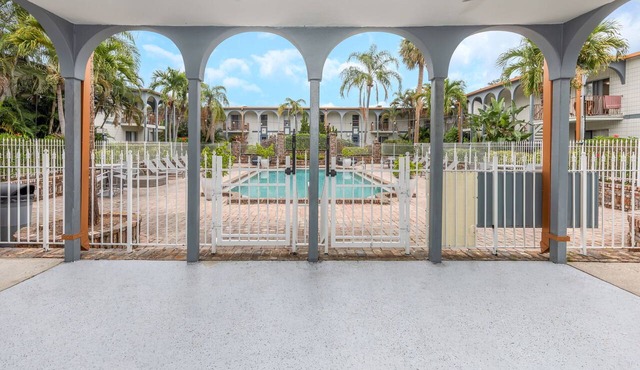 Stylish Tampa 2BR Stay Close to Downtown