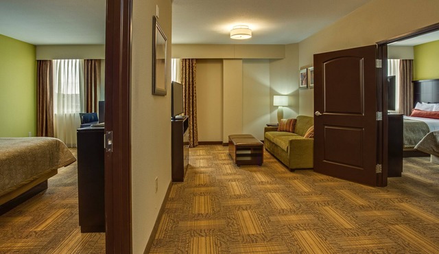 Suite Near ATL | Free Breakfast, Shared BBQ Area, 24h Business Center!
