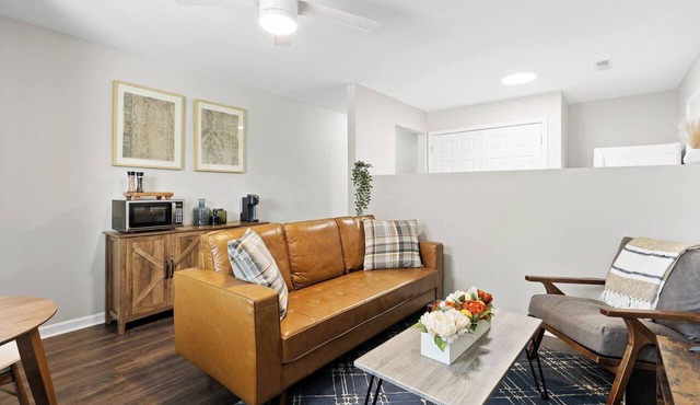 Summer Deals Avail: Pet friendly near 3 hospitals!