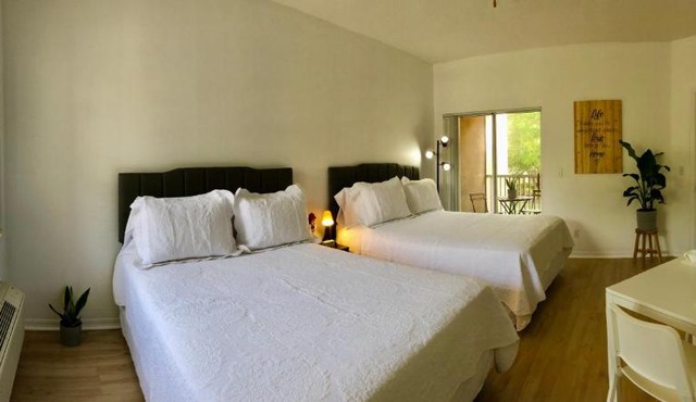 Sweet Spot Studio in PGA Village 2 beds B