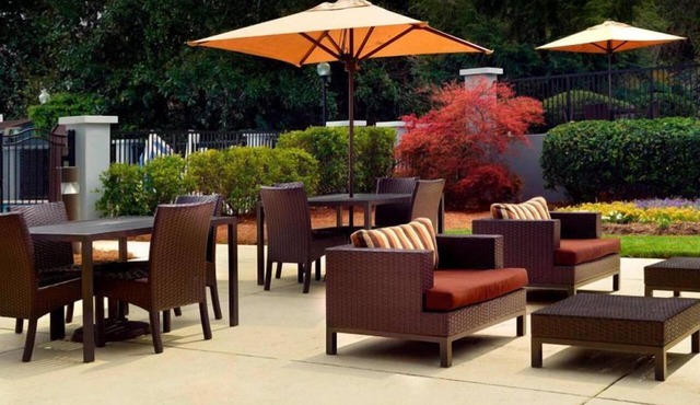 Take Some Time of in Piedmont Park! Swimming Pool, Pets Allowed, Parking!