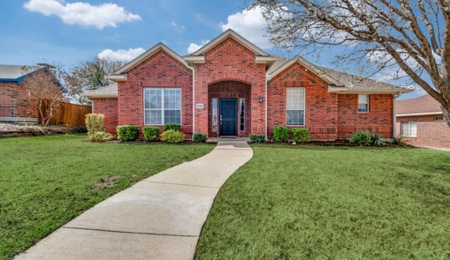 TCH - 3bd/2.5ba home in Carrollton with Workspace