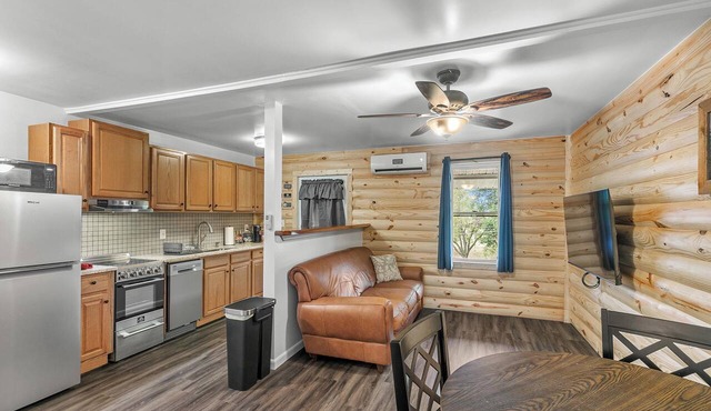 "The Cabin", cozy apartment in country setting