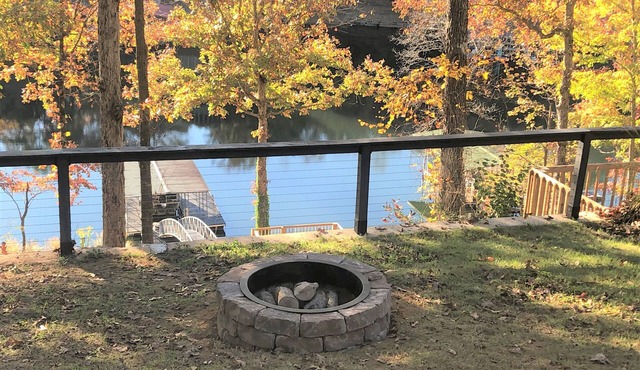 The Gathering Place: Big Lakehouse/Covered Dock/Fiber/Tankless WH/Game RM/EV CHG