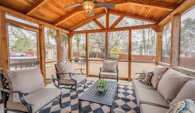 The Haven - 4-bedroom, Hot Tub, 15 miles from Downtown Greenville, SC