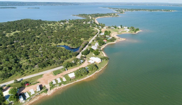 The Lakeside Studio 1