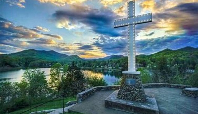 The Landing - quaint 2 BDRM condo close 2 all amenities at Lk Junaluska Conf Ctr