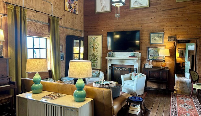 The Loft at Hopson, a unique delta stay located on the historic Hopson grounds