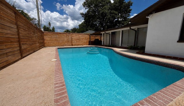The Oasis Private Pool Home + Best Launch Views! No cleaning fee.