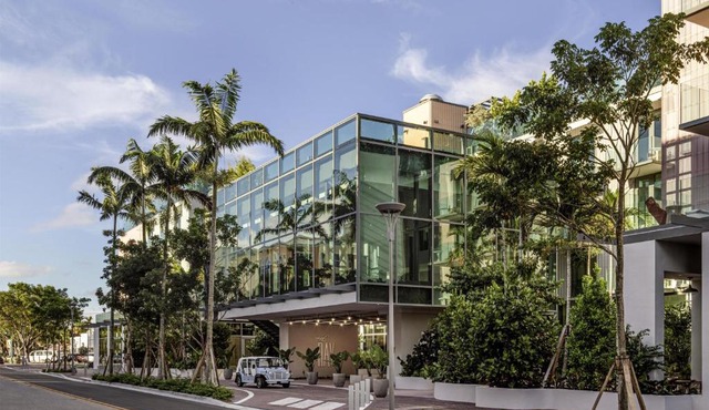 The Ray Hotel Delray Beach, Curio Collection By Hilton