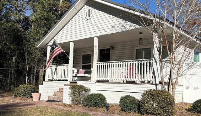 The Weaver House - pool/no cleaning fee - a day trip to Gulf Coast Beaches