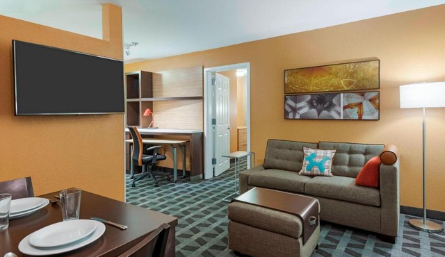 TownePlace Suites Savannah Midtown
