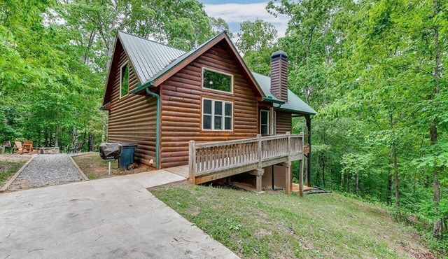 Tranquility One- 2 Level Luxury Spa Cabin w/Infrared Sauna, Jacuzzi, Pool Table