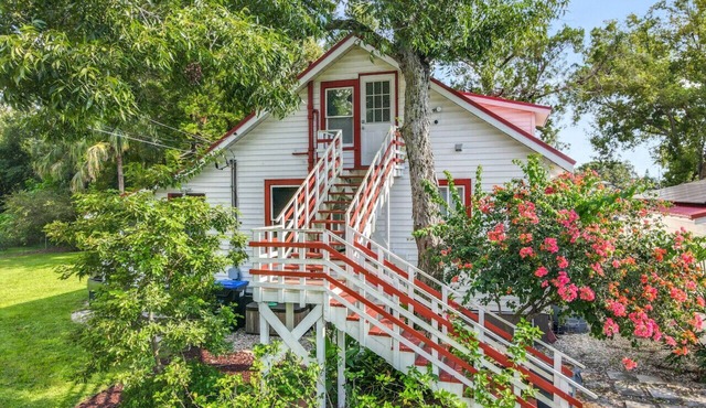 TreeTop Villa - Minutes to Downtown and Winter Park