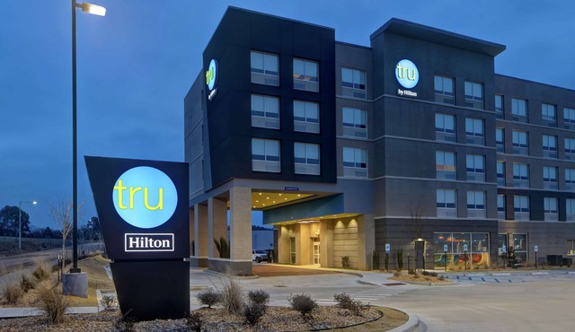 Tru by Hilton Oxford