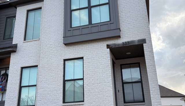 Turn-Key Luxury 3 Bed 3.5 bath Condo in a Prime Location