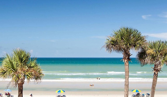 Two Bedroom, Luxury Condo, Daytona Beach, FL 3212799