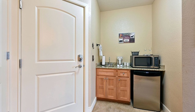 Unit 433b Efficiency 1bd/1 Ba Condo Condo